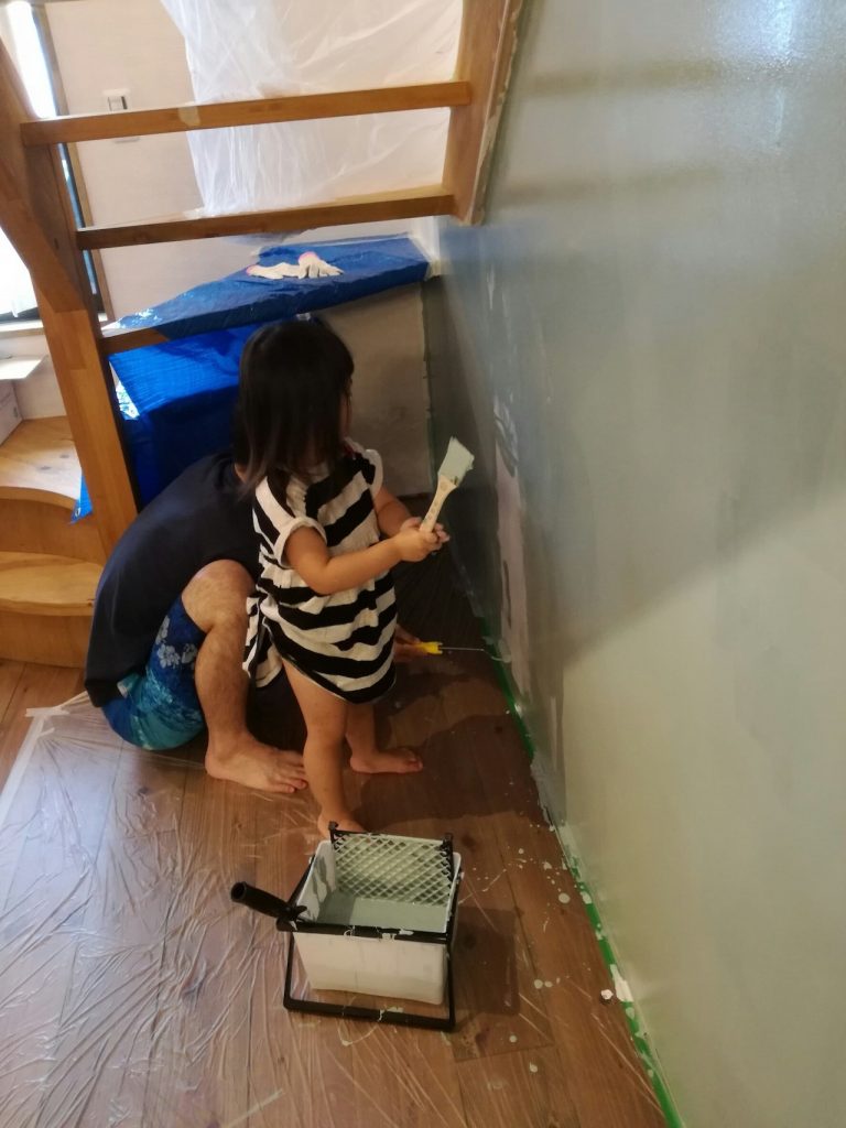 DIYには子供でも使える安全なペンキ | 安全無害な塗料【グリーン